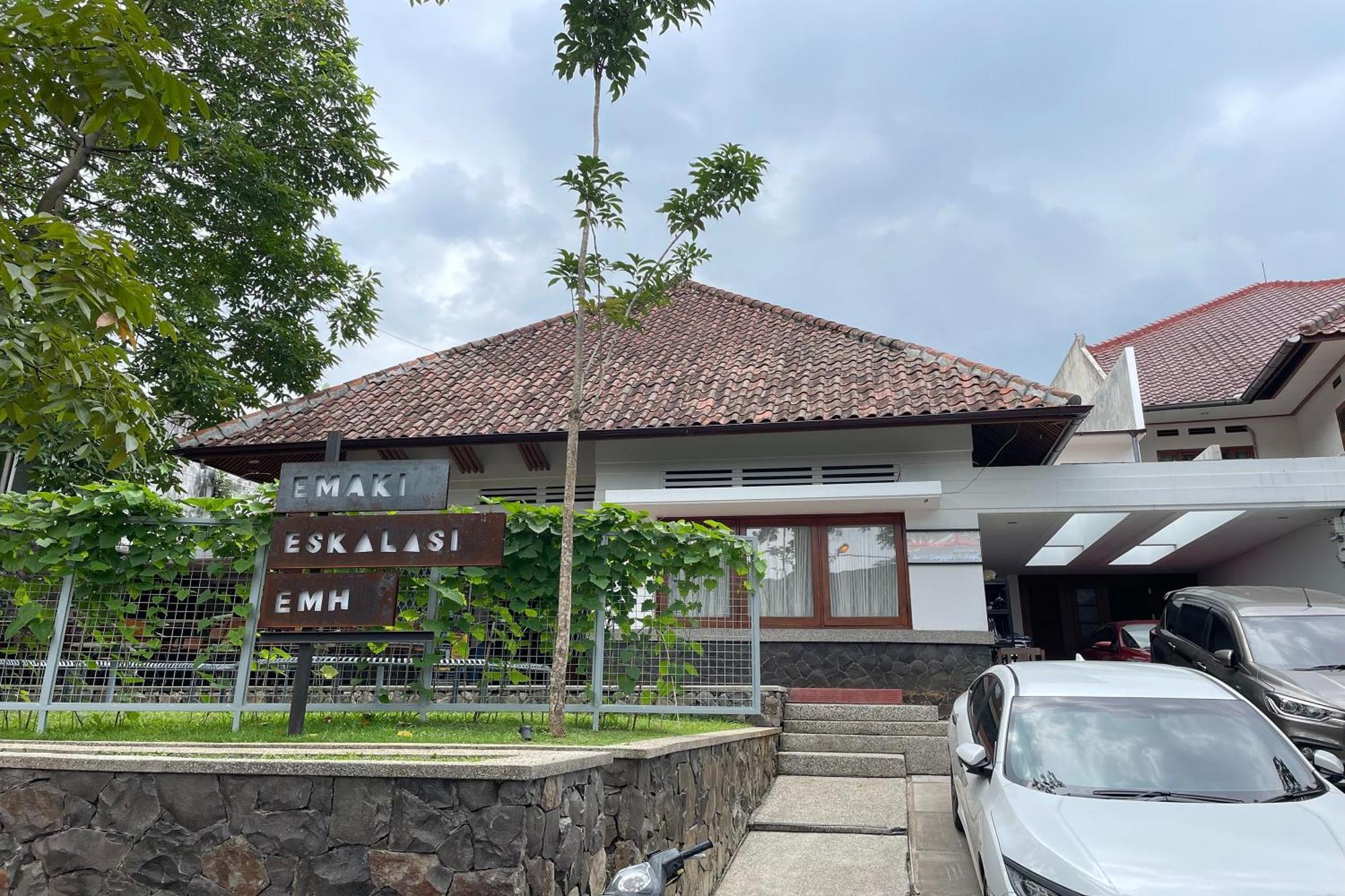 Emaki Bumi Singgah Hotell Bandung Exteriör bild