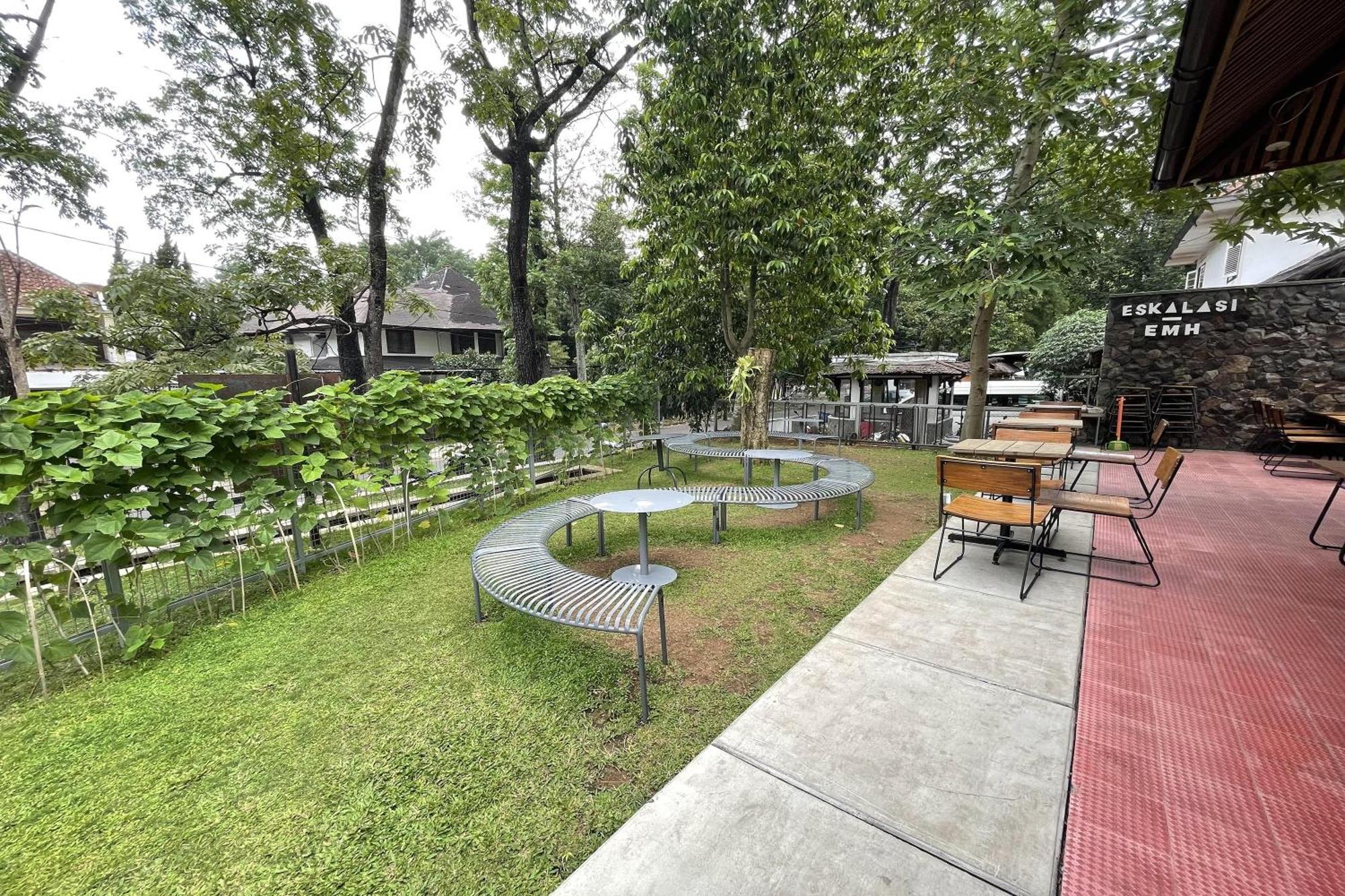Emaki Bumi Singgah Hotell Bandung Exteriör bild